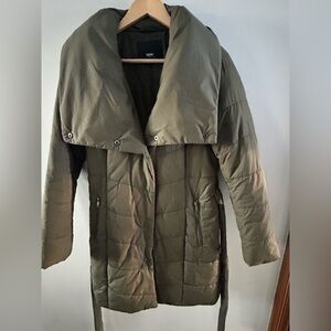 Mossimo Women’s Olive Green Puffer Coat w/ Multi-Way Collar
